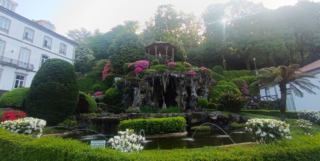 Jardines del santuario de Bom Jesus do Monte Jardines del santuario de Bom Jesus do Monte