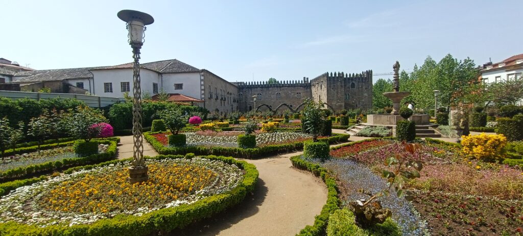 Jardín de Santa Bárbara Jardín de Santa Bárbara